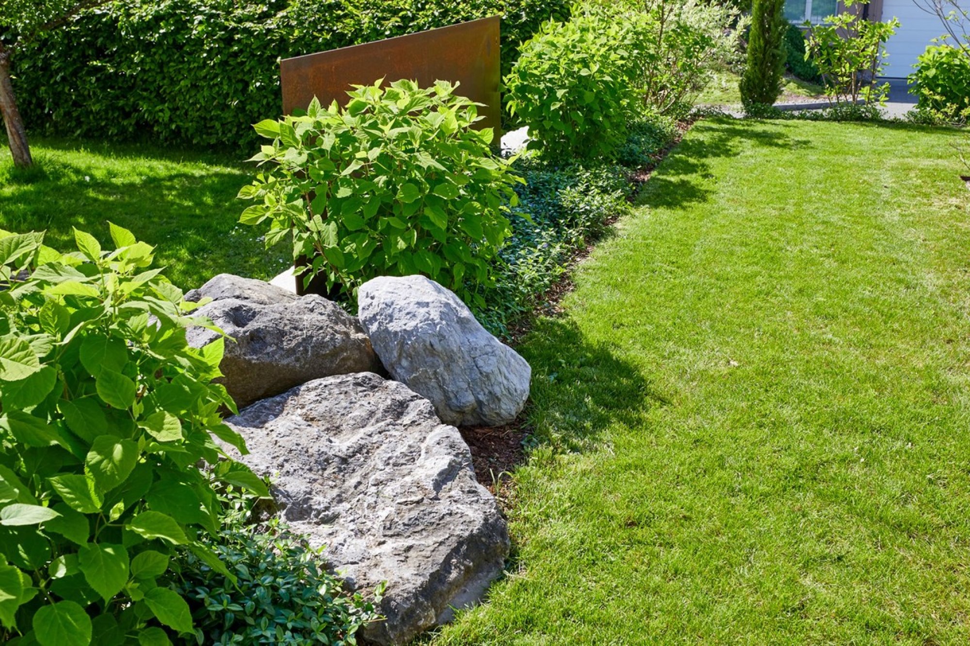 Professionelle Gartenpflege Schoop