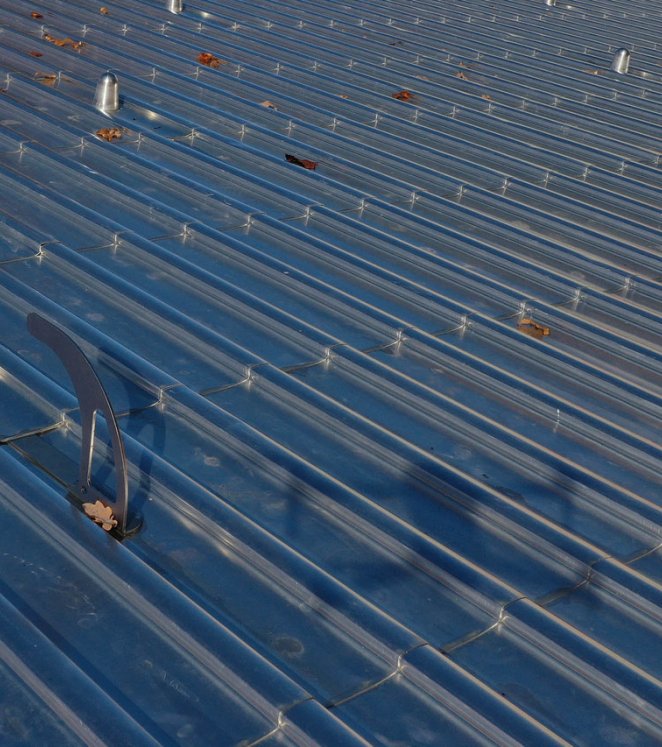 Furaldach Schneefangnoppen Absturzsicherung Fural Alu mit Schneefangnoppen und Absturzsicherung